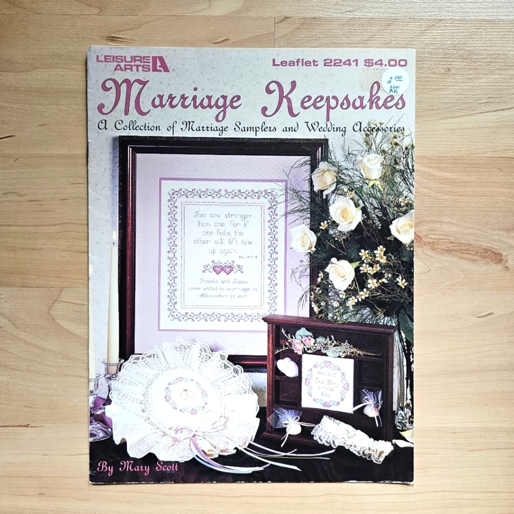 Leaflet Cross Stitch Leisure Arts  "Marriage Keepsakes"